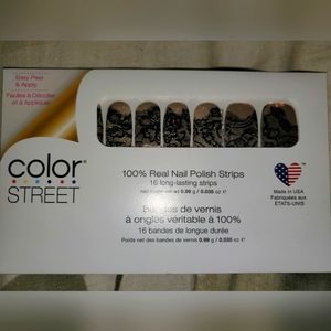 Color Street - 'Lacey Business'